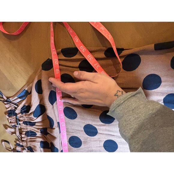 Long Tall Sally sun dress with polkadots size 8 in excellent condition - Picture 7 of 7